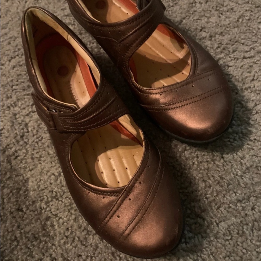 Clarks unstructured